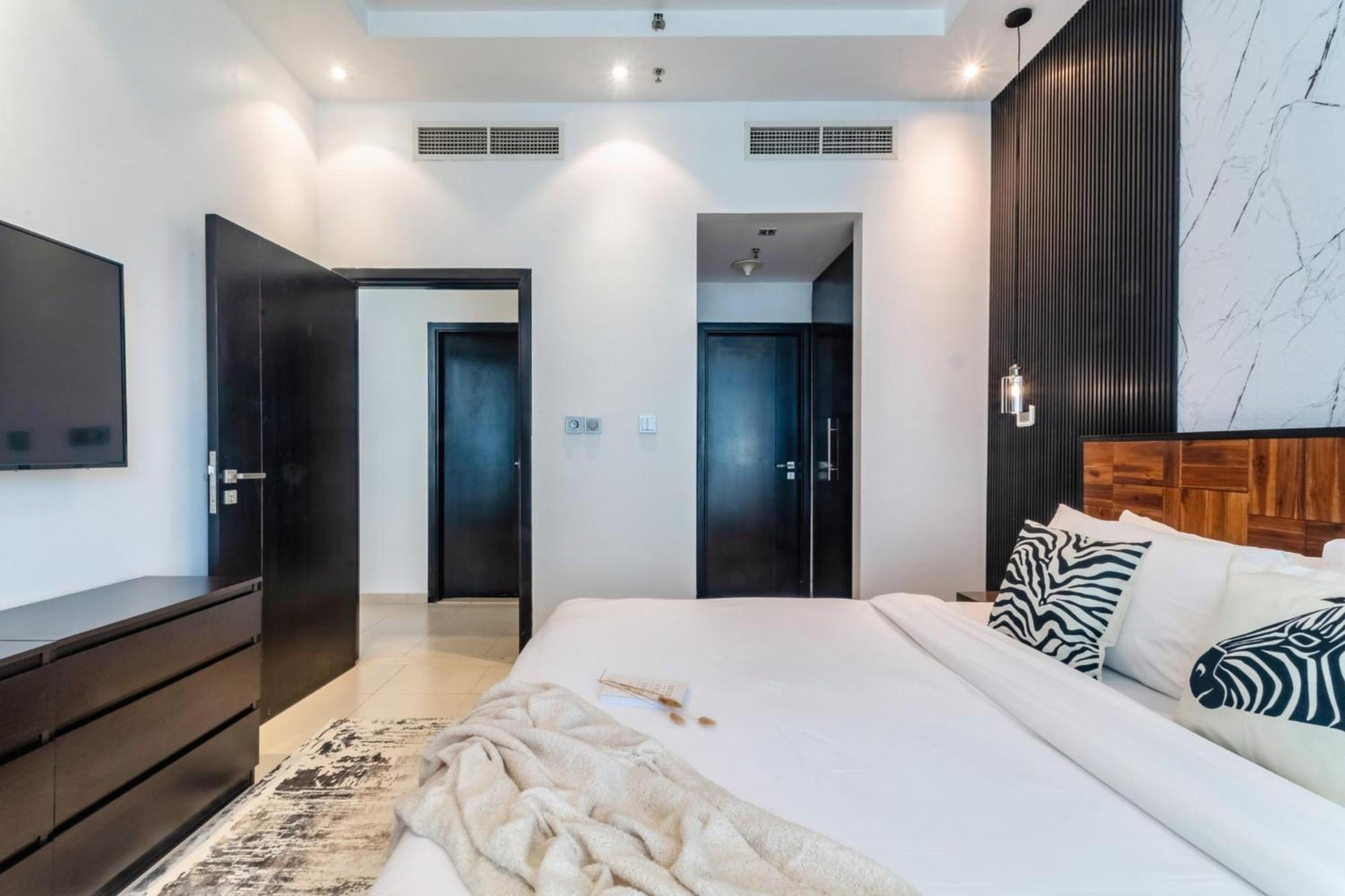 Jbr & Marina Walk I Ain View I 1 Bdr Apartment